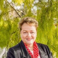 Deb Zwierlein